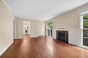 2509 Thayer St, Evanston, IL 60201 - Photo 5