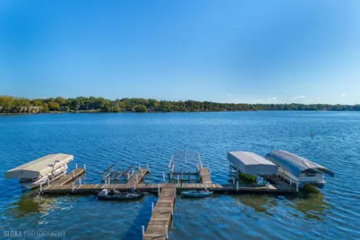 247 Sandy Point Lane, Lake Zurich, IL 60047 - Photo 3