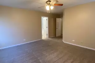 201 Springbrook Trail S, Oswego, IL 60543 - Photo 7