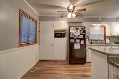 1108 E 14th Street, Sterling, IL 61081 - Photo 7