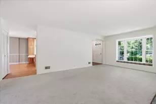 629 Juniper Rd, Glenview, IL 60025 - Photo 5