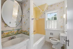 629 Juniper Rd, Glenview, IL 60025 - Photo 19