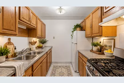 281 Shorewood Drive #1d, Glendale Heights, IL 60139 - Photo 3
