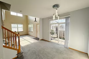2534 Hillsboro Blvd, Aurora, IL 60503 - Photo 7