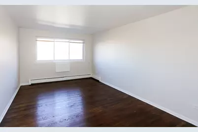 1040 W Hollywood Avenue #310, Chicago, IL 60660 - Photo 7