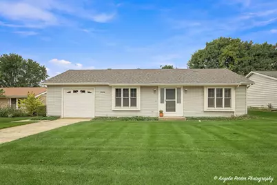 948 Wiltshire Drive, McHenry, IL 60050 - Photo 1