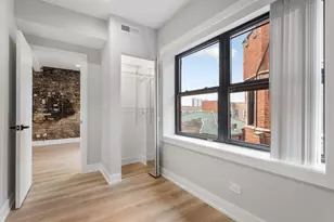 1554 W Juneway Terrace, Chicago, IL 60626 - Photo 11