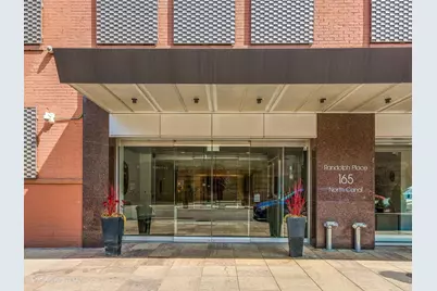 165 N Canal Street #815, Chicago, IL 60606 - Photo 3
