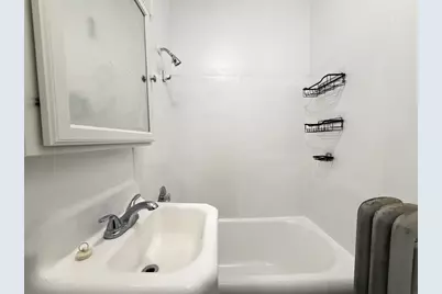 4060 N Kenmore Avenue #211, Chicago, IL 60613 - Photo 19