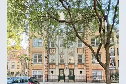 4060 N Kenmore Avenue #211, Chicago, IL 60613 - Photo 1