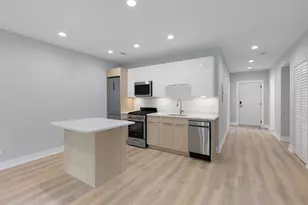 1548 W Juneway Terrace, Chicago, IL 60626 - Photo 3