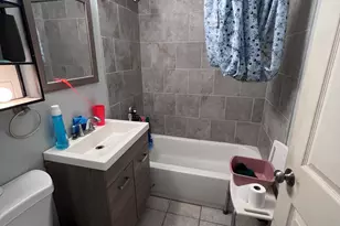 2335 Arrow St, Carpentersville, IL 60110 - Photo 11