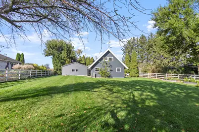 4686 E 2351st Road, Lake Holiday, IL 60552 - Photo 19