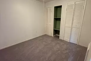 8885 Dryden St, Woodridge, IL 60517 - Photo 23