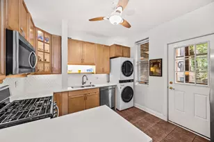 3263 N Broadway St, Chicago, IL 60657 - Photo 5