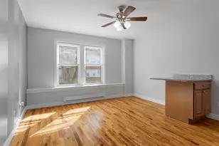 7450 N Greenview Ave, Chicago, IL 60626 - Photo 3