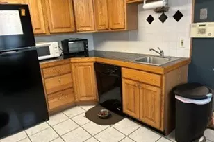 3137 Phillips Ave, Steger, IL 60475 - Photo 7
