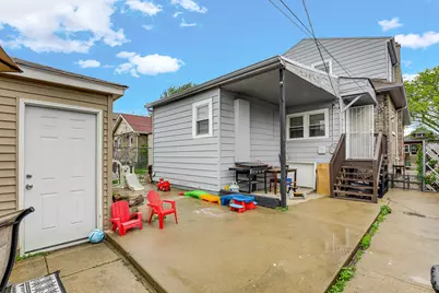4951 W Concord Place, Chicago, IL 60639 - Photo 25