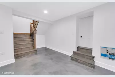8021 W 45th Street, Lyons, IL 60534 - Photo 21