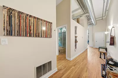 824 W Superior Street #409, Chicago, IL 60622 - Photo 3