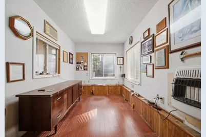 617 4th Avenue, Dixon, IL 61021 - Photo 21
