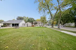 396 S Grand Ave, Bradley, IL 60915 - Photo 15