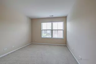 726 Summit Ln, Vernon Hills, IL 60061 - Photo 23