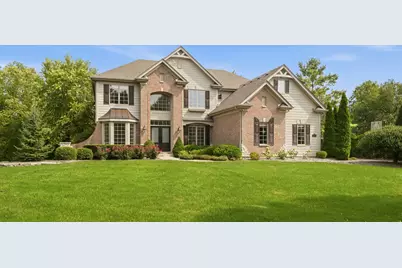 3818 Grand View Court, Saint Charles, IL 60175 - Photo 1