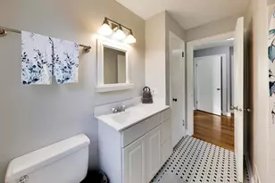7710 W Peterson Ave, Chicago, IL 60631 - Photo 17