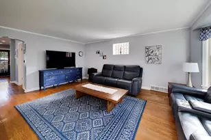 7710 W Peterson Ave, Chicago, IL 60631 - Photo 5
