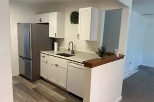 10956 S 76th Ave, Palos Hills, IL 60465 - Photo 3