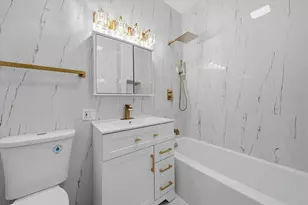 8506 S Euclid Ave, Chicago, IL 60617 - Photo 15