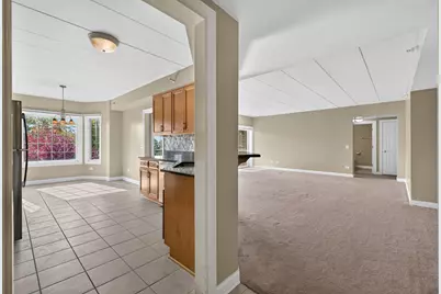 6675 S Cass Avenue #4C, Westmont, IL 60559 - Photo 3