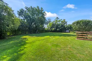 6231 Linden Ln, La Grange Highlands, IL 60525 - Photo 21