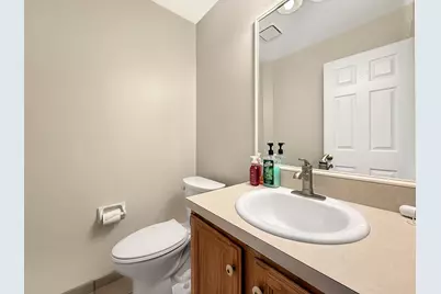 2103 N Coldspring Road, Arlington Heights, IL 60004 - Photo 15