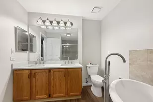 2103 N Coldspring Rd, Arlington Heights, IL 60004 - Photo 11