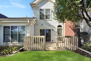 2103 N Coldspring Rd, Arlington Heights, IL 60004 - Photo 17