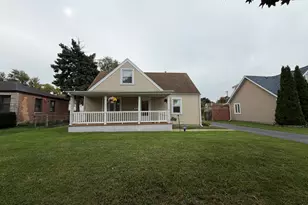 221 E Dickens Ave, Northlake, IL 60164 - Photo 1