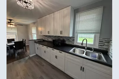 221 E Dickens Avenue, Northlake, IL 60164 - Photo 17