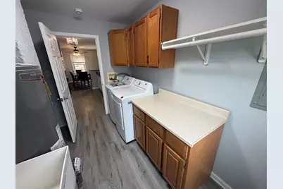 221 E Dickens Avenue, Northlake, IL 60164 - Photo 31