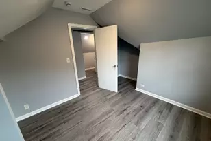 221 E Dickens Ave, Northlake, IL 60164 - Photo 27