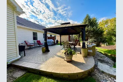 1271 Clearwater Drive, Yorkville, IL 60560 - Photo 9