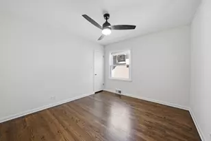 654 W 111th St, Chicago, IL 60628 - Photo 21