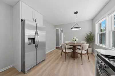654 W 111th Street, Chicago, IL 60628 - Photo 11