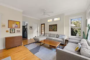 3648 N Pine Grove Ave, Chicago, IL 60613 - Photo 19