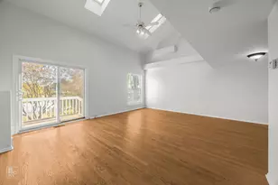 293 Shadybrook Ln, Aurora, IL 60504 - Photo 3