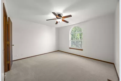 293 Shadybrook Lane, Aurora, IL 60504 - Photo 5