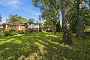 221 W Sheridan Pl, Lake Bluff, IL 60044 - Photo 39