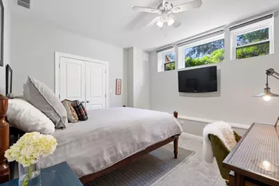 3141 N Saint Louis Avenue, Chicago, IL 60618 - Photo 29