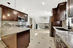 4605 W Spencer Ln, Alsip, IL 60803 - Photo 9